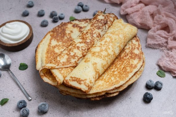 Блины на кефире дрожжевые Блины на кефире дрожжевые