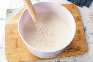 Блины с дырочками на кефире Блины с дырочками на кефире