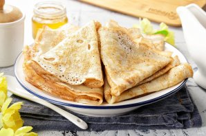 Блины с дырочками на кефире Блины с дырочками на кефире