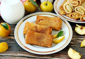 Блины с яблоками