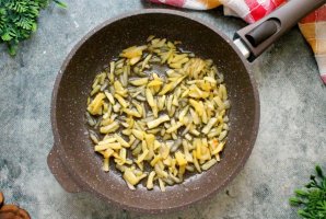 Блины с яблоками