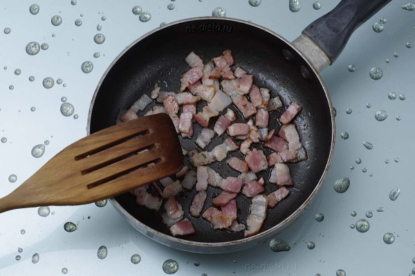 Страта с беконом и овощами Страта с беконом и овощами