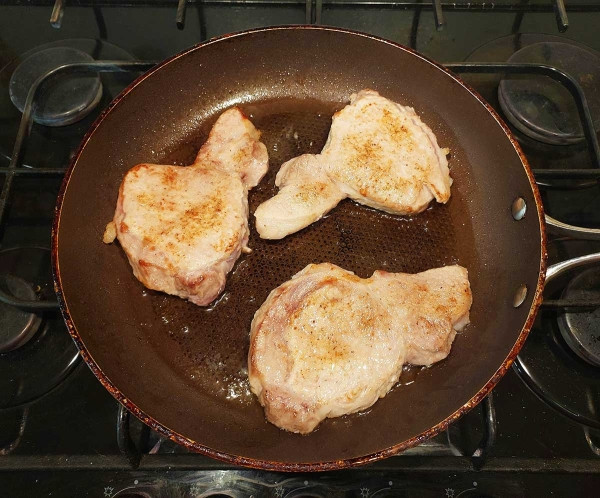 Мясо по-французски с грибами Мясо по-французски с грибами