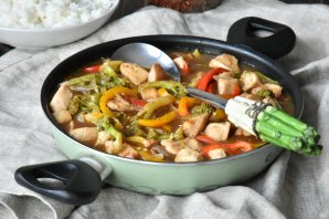 Курица с брокколи по-азиатски