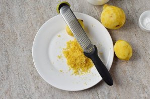 Пирог с лимоном из слоеного теста