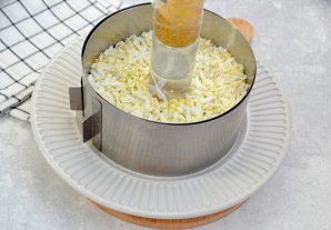 Салат "Гранатовый браслет" с сыром Салат "Гранатовый браслет" с сыром