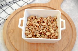 Салат "Гранатовый браслет" с сыром Салат "Гранатовый браслет" с сыром