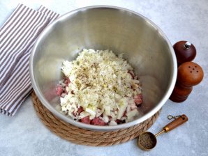 Самса со свининой