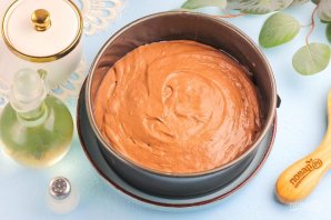 Шоколадный пирог с грушами