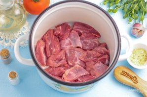 Суп из консервированной фасоли с мясом