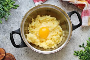 Зразы картофельные с мясом в духовке Зразы картофельные с мясом в духовке