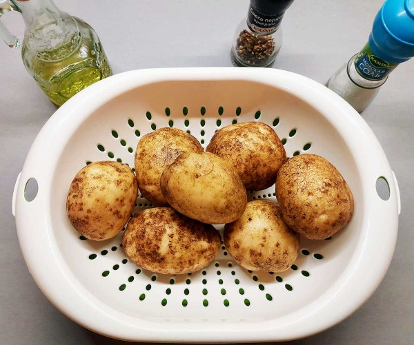 Жареная картошка на сковороде