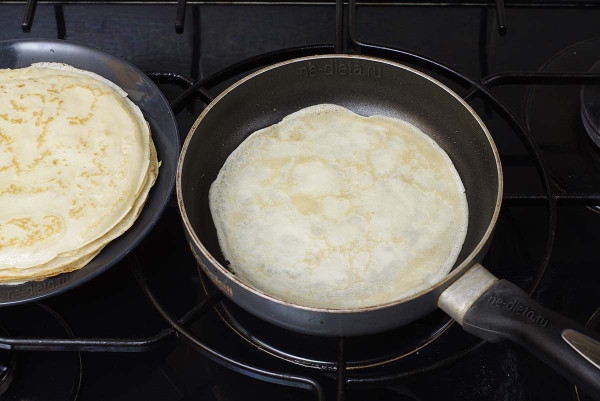 Блинчики с яблоками Блинчики с яблоками