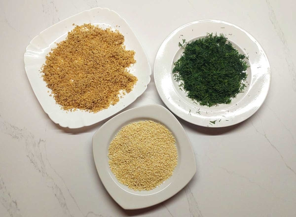 Закусочные шарики из курицы и грибов