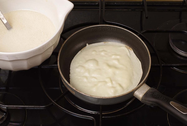 Блинчики с яблоками Блинчики с яблоками