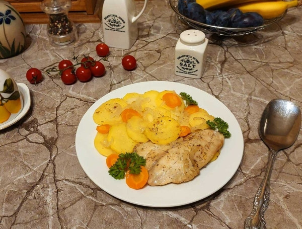 Рыба с овощами в духовке Рыба с овощами в духовке