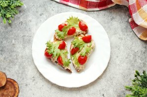 Бутерброды с горбушей консервированной Бутерброды с горбушей консервированной