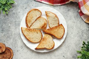 Бутерброды с горбушей консервированной Бутерброды с горбушей консервированной