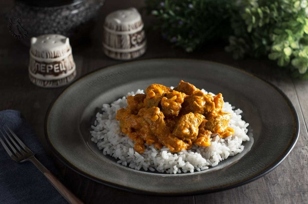 Свинина в томатно-сметанном соусе Свинина в томатно-сметанном соусе