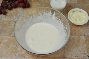 Кексы с виноградом и сыром дор блю