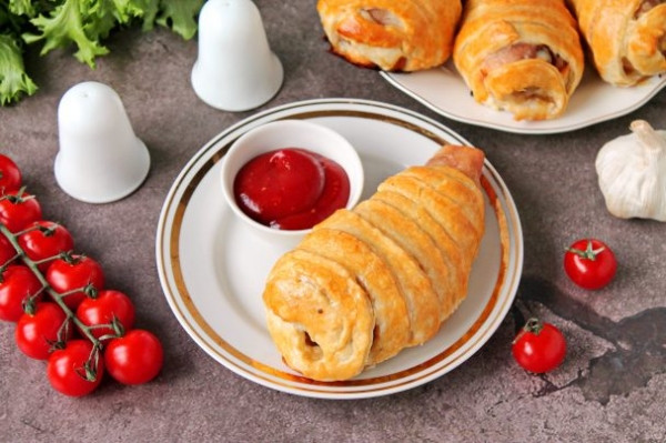 Куриные ножки в слоеном тесте Куриные ножки в слоеном тесте