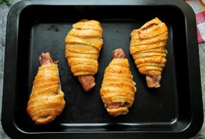 Куриные ножки в слоеном тесте Куриные ножки в слоеном тесте