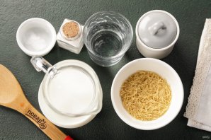 Молочный суп с вермишелью Молочный суп с вермишелью