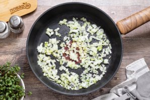 Пирожки с солеными грибами Пирожки с солеными грибами