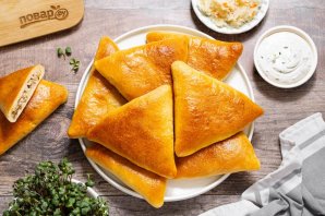 Пирожки с солеными грибами Пирожки с солеными грибами