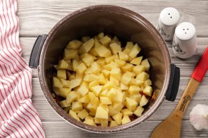 Постные щи в мультиварке Постные щи в мультиварке