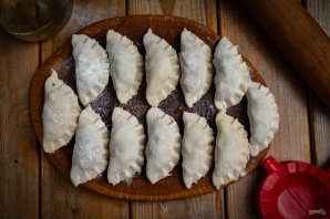 Постные вареники с грибами Постные вареники с грибами