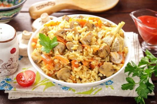 Постный плов в мультиварке Постный плов в мультиварке