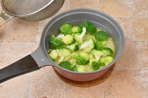 Птитим с курицей и брокколи