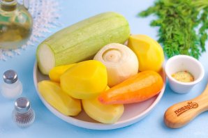 Рагу из кабачков и картофеля Рагу из кабачков и картофеля