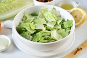 Салат с отварным тунцом Салат с отварным тунцом