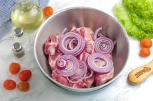 Шашлык с киви