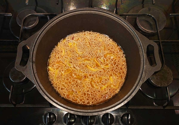 Плов с говядиной и финиками