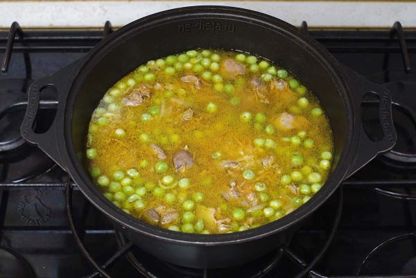 Плов с куриной печенью