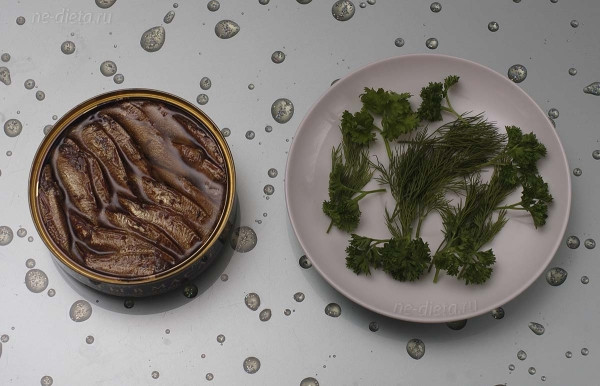 Бутерброды со шпротами и свежим огурцом Бутерброды со шпротами и свежим огурцом