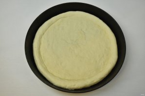 Белая пицца с лососем