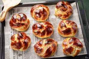 Булочки на Пасху