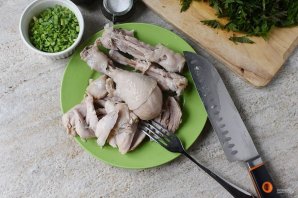 Куриный суп с крапивой