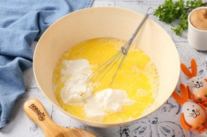 Пасхальный кулич на сливках и сухих дрожжах Пасхальный кулич на сливках и сухих дрожжах