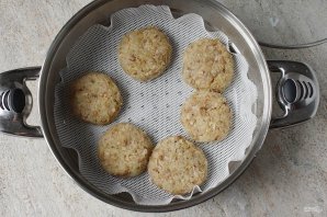 Постные котлеты на пару Постные котлеты на пару