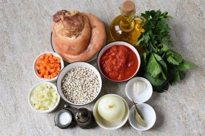 Суп из свиной рульки