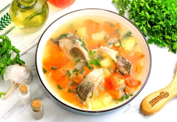 Уха из карася