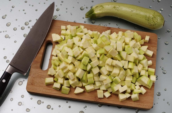 Овощное рагу с кабачками
