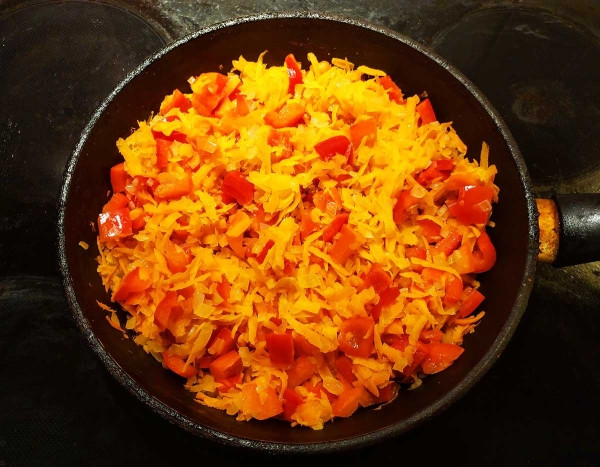 Овощное рагу с кабачками