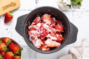Клубничное варенье без сахара Клубничное варенье без сахара