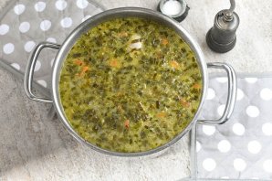 Куриный суп со щавелем